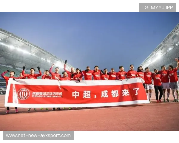 成都蓉城凭借速度优势展开多次危险推进