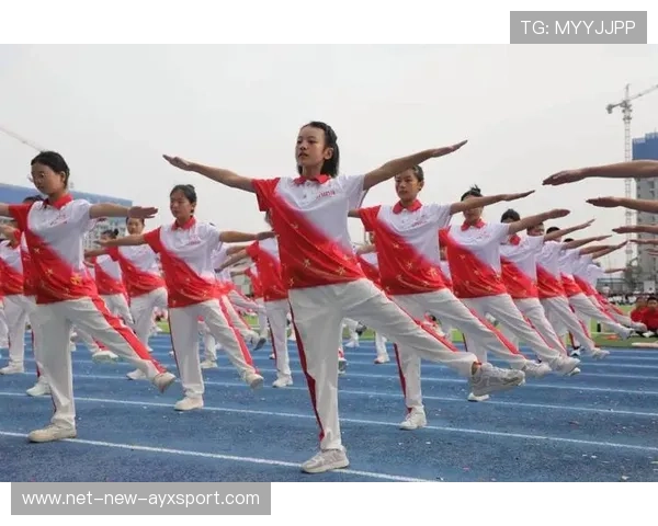 体操队训练采用分时段音乐提高节奏感 体操队训练采用分时段音乐提高节奏感